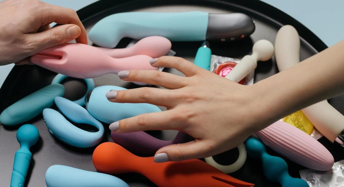 How To Buy The Right Sex Toy For Your Budget Sex Toys How To Buy The Right Sex Toy For Your Budget Sex Toys